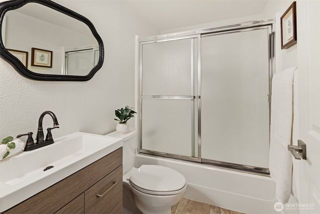 11331 NE 129th Street, Kirkland, WA 98034