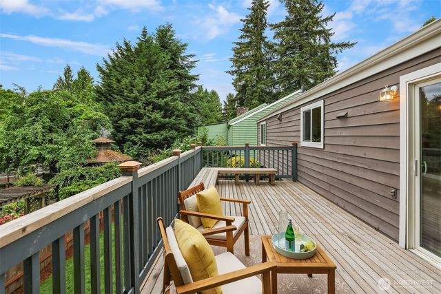 11331 NE 129th Street, Kirkland, WA 98034
