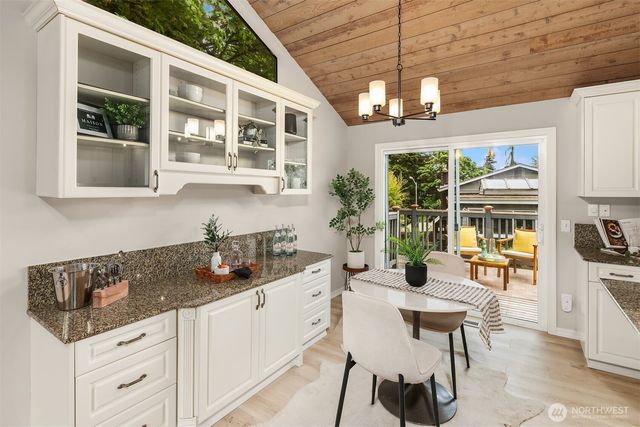 11331 NE 129th Street, Kirkland, WA 98034