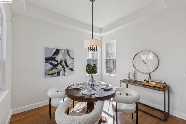 548 Gabriel Ct, Walnut Creek, CA 94597