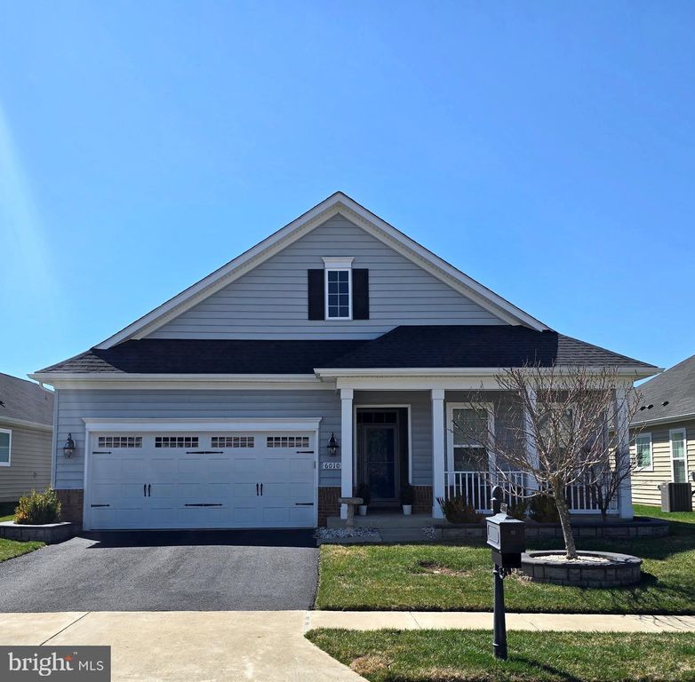 6010 DREWYS BLUFF DR, Fredericksburg, VA 22407