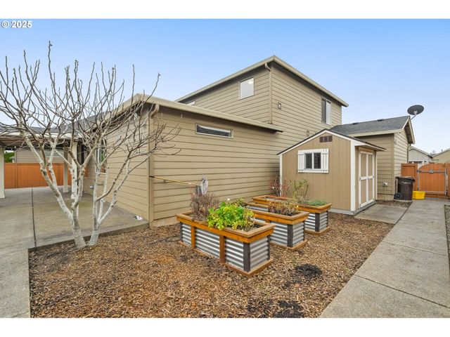 312 Se 13TH Pl, Canby, OR 97013