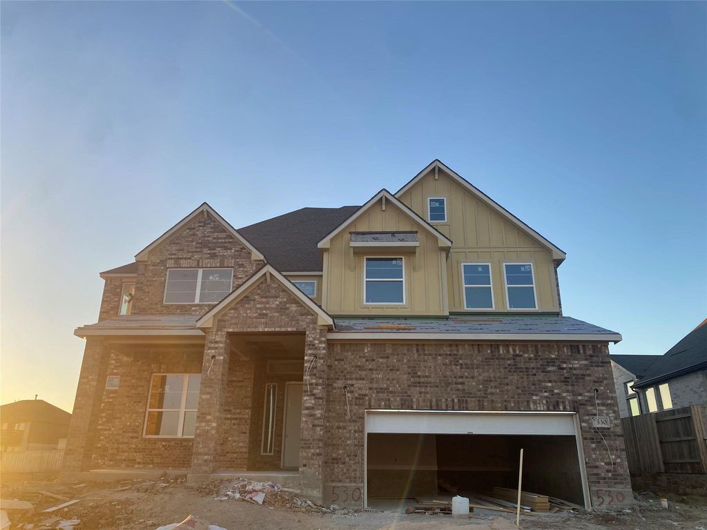 530 Diamondleaf DR, Buda, TX 78610