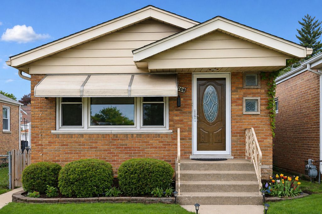 3708 S Central Avenue, Cicero, IL 60804