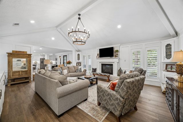 2507 Golden Pond Drive, Kingwood, TX 77345