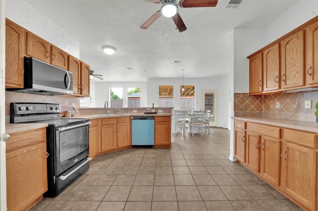 8210 Sailors Street, Rowlett, TX 75089