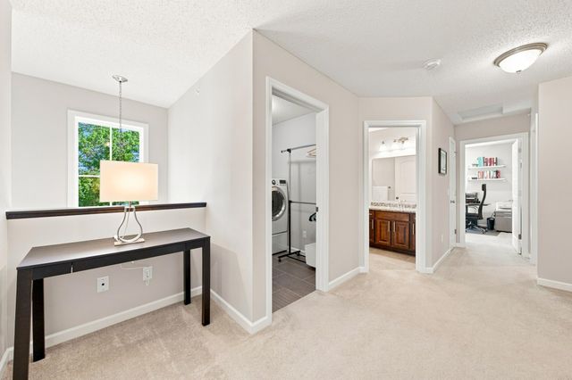 6943 Archer Trail, Inver Grove Heights, MN 55077