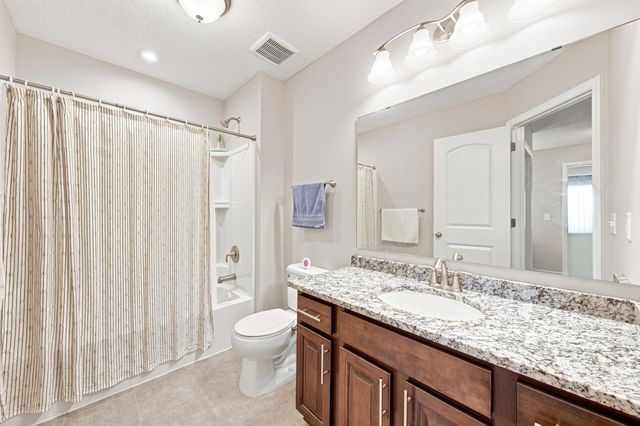 6943 Archer Trail, Inver Grove Heights, MN 55077