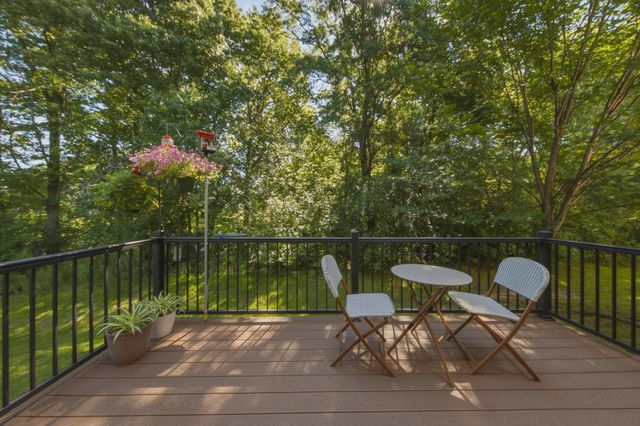 6943 Archer Trail, Inver Grove Heights, MN 55077