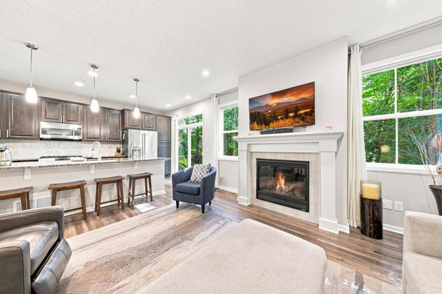 6943 Archer Trail, Inver Grove Heights, MN 55077