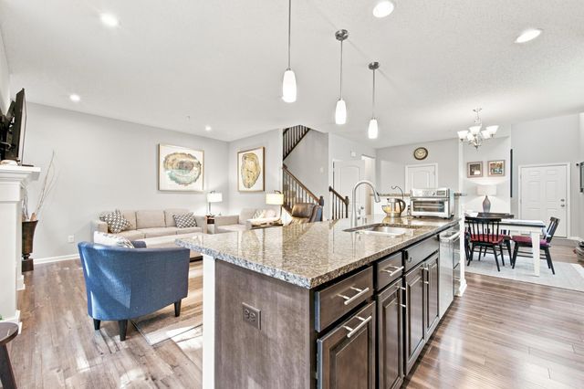 6943 Archer Trail, Inver Grove Heights, MN 55077