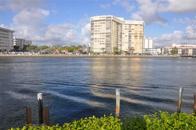 1865 S Ocean Dr 9I, Hallandale Beach, FL 33009