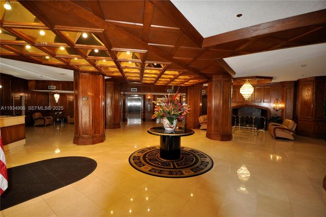 1865 S Ocean Dr 9I, Hallandale Beach, FL 33009