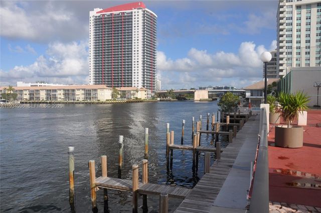 1865 S Ocean Dr 9I, Hallandale Beach, FL 33009