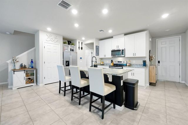 1027 ROBIN HOLLY STREET, Ocoee, FL 34761