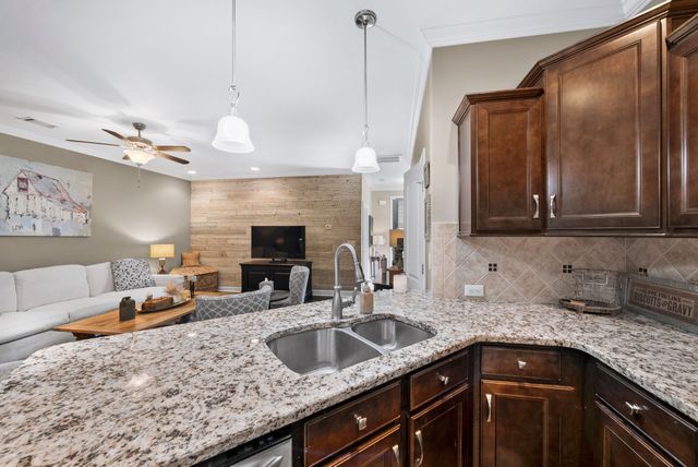 1636 Shadow Green Dr, Franklin, TN 37064