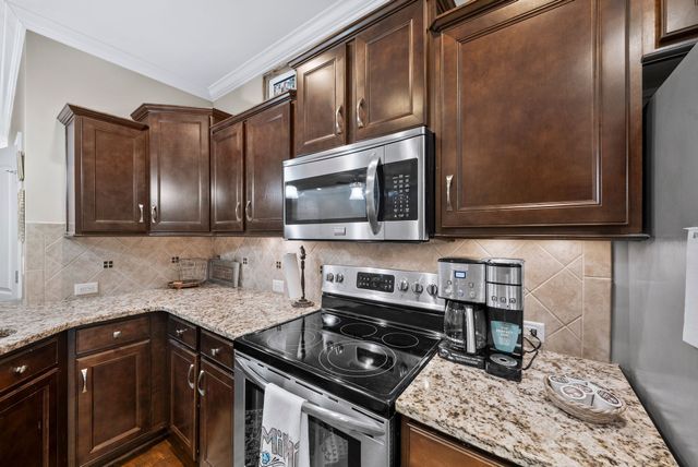 1636 Shadow Green Dr, Franklin, TN 37064