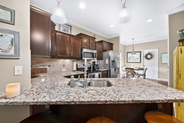 1636 Shadow Green Dr, Franklin, TN 37064