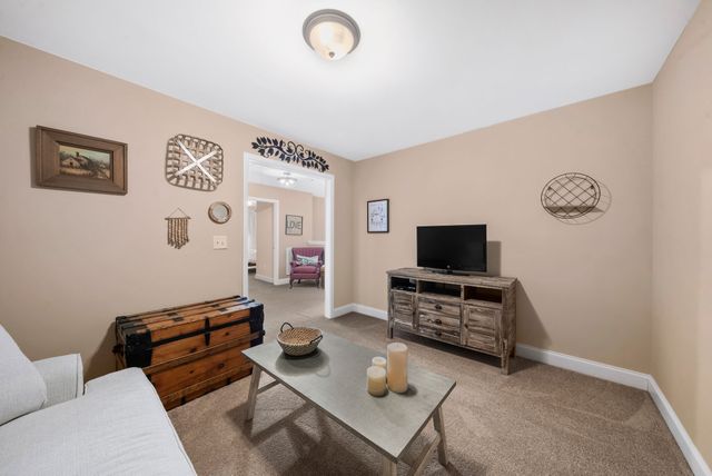 1636 Shadow Green Dr, Franklin, TN 37064