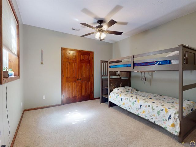 3404 SE 39th TER, Topeka, KS 66609