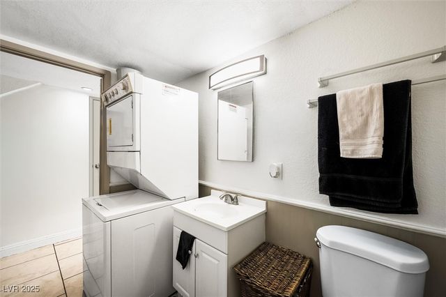 4770 Topaz Street 7, Las Vegas, NV 89121