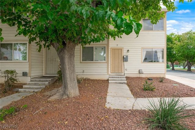 4770 Topaz Street 7, Las Vegas, NV 89121