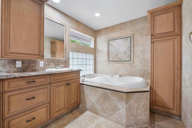 6524 NW 98th Drive, Parkland, FL 33076