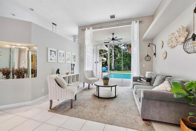 6524 NW 98th Drive, Parkland, FL 33076