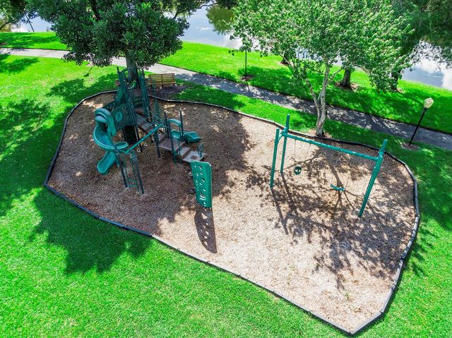6524 NW 98th Drive, Parkland, FL 33076