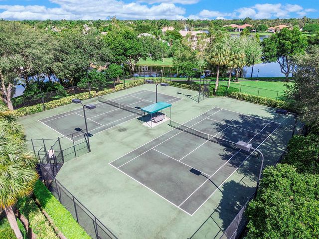 6524 NW 98th Drive, Parkland, FL 33076
