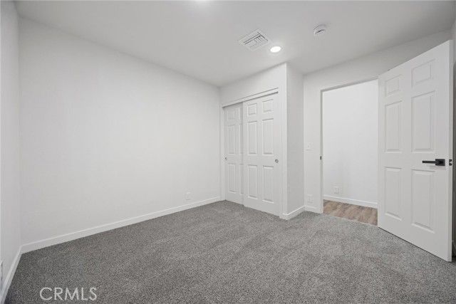 335 Hickorywood Lane, Bakersfield, CA 93308