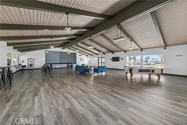 335 Hickorywood Lane, Bakersfield, CA 93308