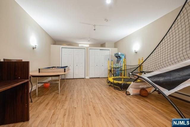 15 Fox Run, North Caldwell, NJ 07006