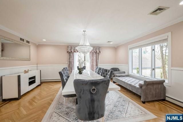 15 Fox Run, North Caldwell, NJ 07006