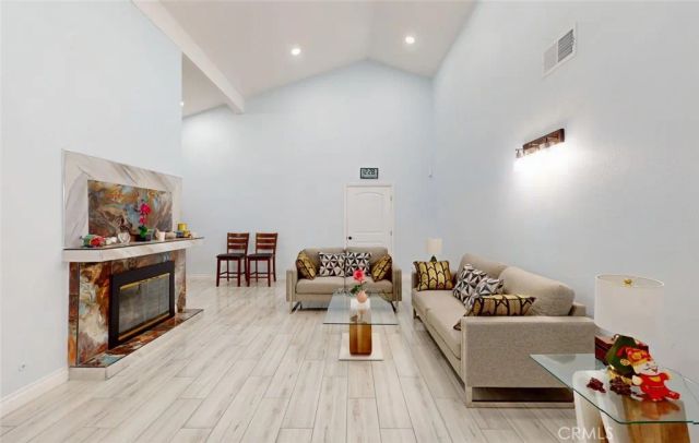 6124 E Camino Correr, Anaheim Hills, CA 92807