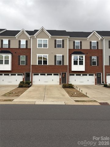 2621 Grantham Place Drive, Fort Mill, SC 29715