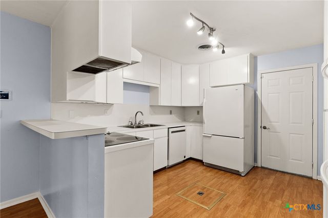 204 Oak Street, Copperas Cove, TX 76522