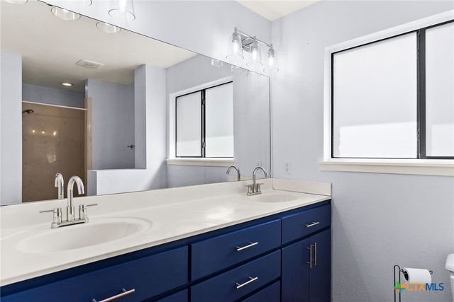 204 Oak Street, Copperas Cove, TX 76522