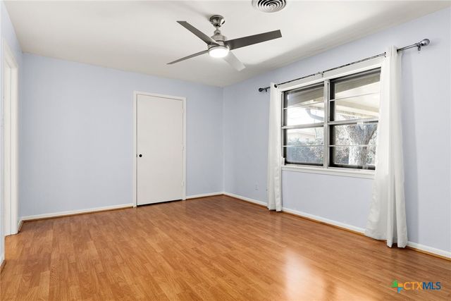 204 Oak Street, Copperas Cove, TX 76522