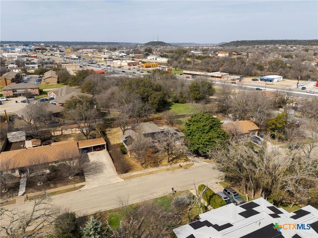 204 Oak Street, Copperas Cove, TX 76522
