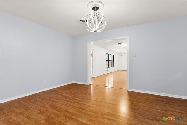 204 Oak Street, Copperas Cove, TX 76522