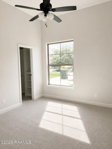 104 Woodlake Lane, Lafayette, LA 70508
