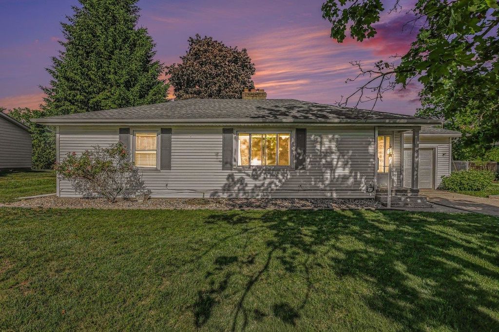 1109 Pacelli Street, Saginaw, MI 48638