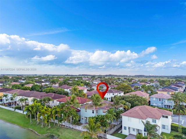 6425 SW 164th Ave, Miami, FL 33193