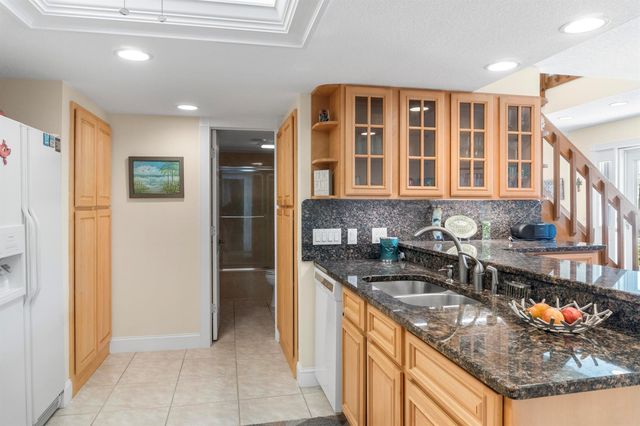 4949 N Highway A1a 196, Fort Pierce, FL 34949