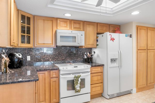 4949 N Highway A1a 196, Fort Pierce, FL 34949