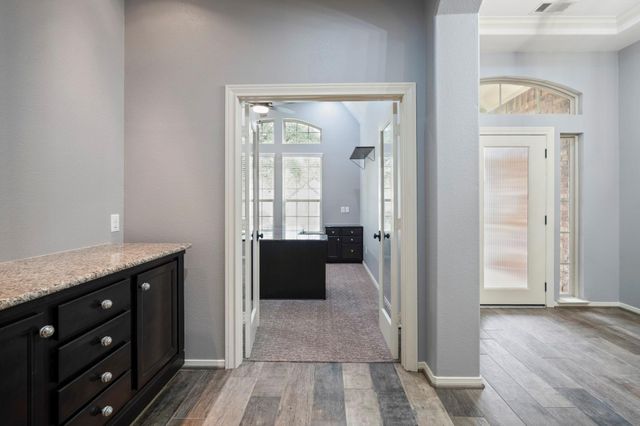 104 Camden Hills Drive, Montgomery, TX 77356