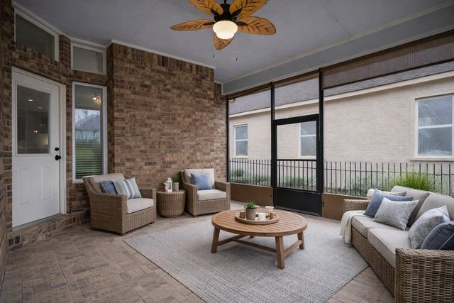 104 Camden Hills Drive, Montgomery, TX 77356