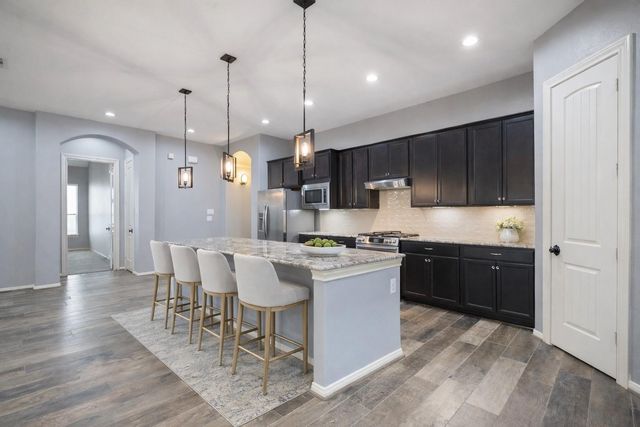 104 Camden Hills Drive, Montgomery, TX 77356