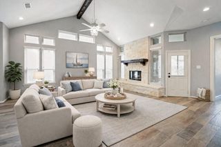 104 Camden Hills Drive, Montgomery, TX 77356